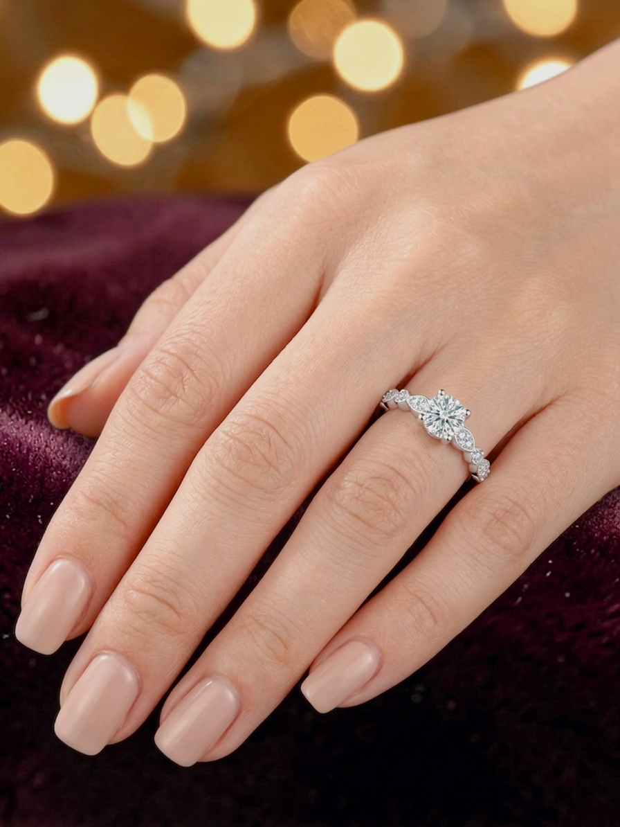 SH24K 925 Sterling Silver Solitaire Engagement Ring for Women