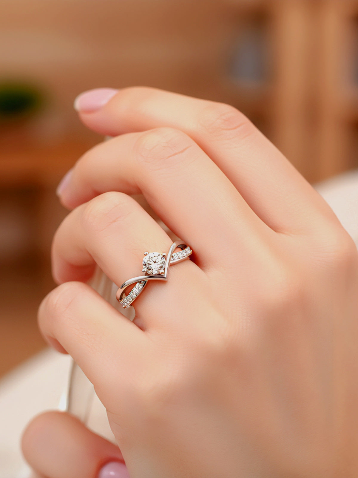 SH24K 925 Adjustable V-Shape Solitaire Silver Ring for Women
